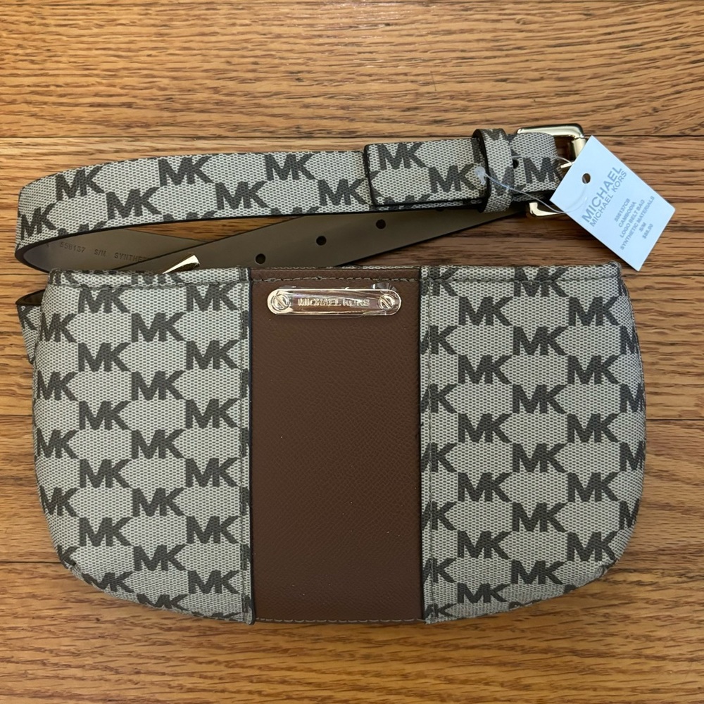 Michael Kors Cambodia Belt Bag Women’s S/M Brown Tan Logo Zip Adjustable NWT - Picture 1 of 11